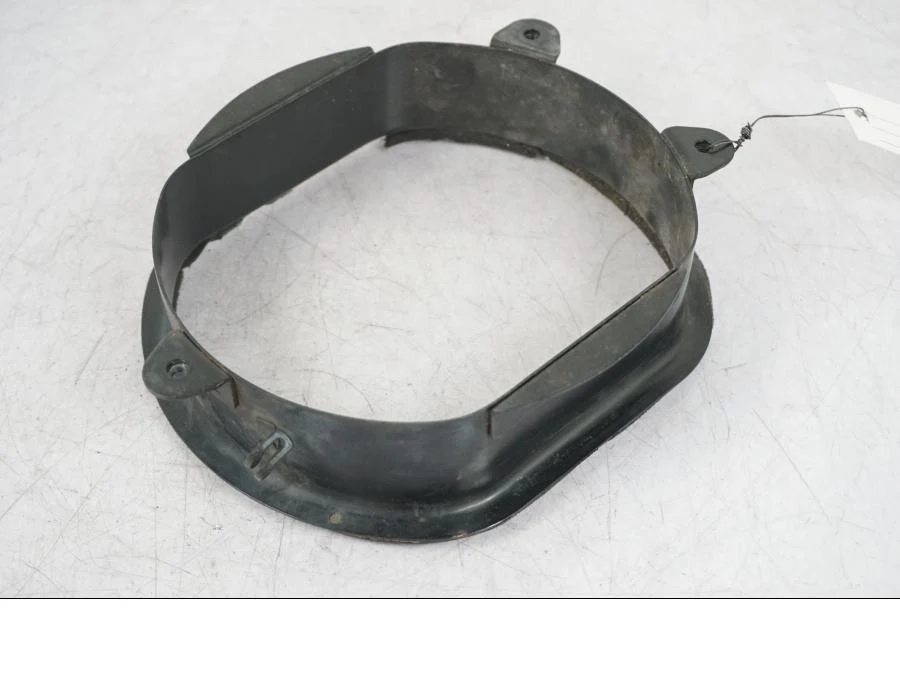 Držák chladičového ventilátoru Suzuki