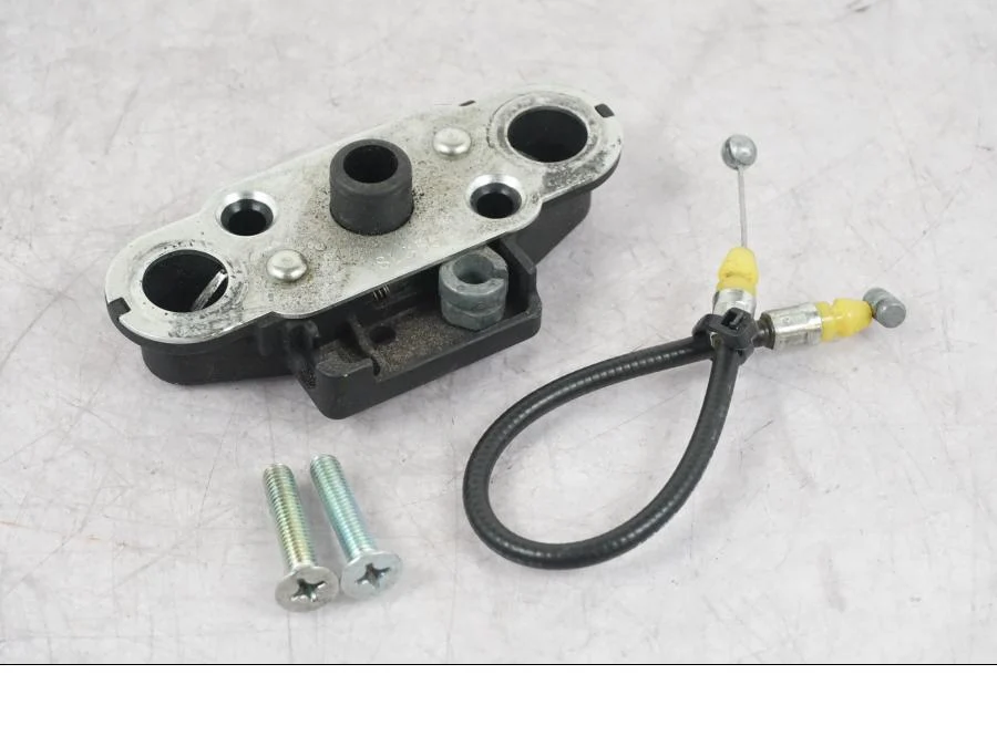 Mechanismus zámku sedla Suzuki