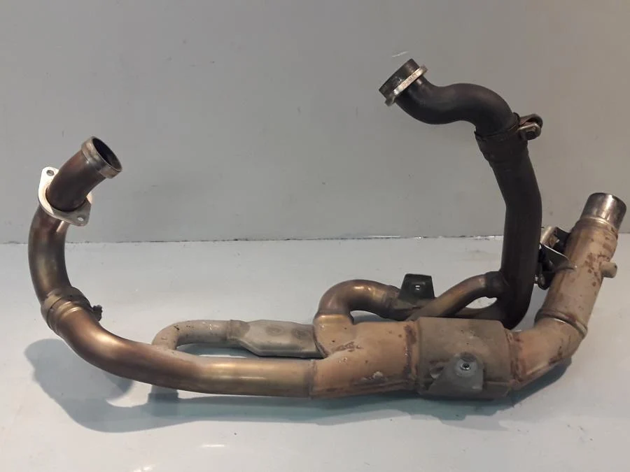 Výfukové svody Suzuki