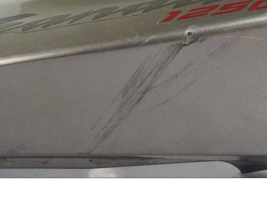 Zadní spoiler Suzuki