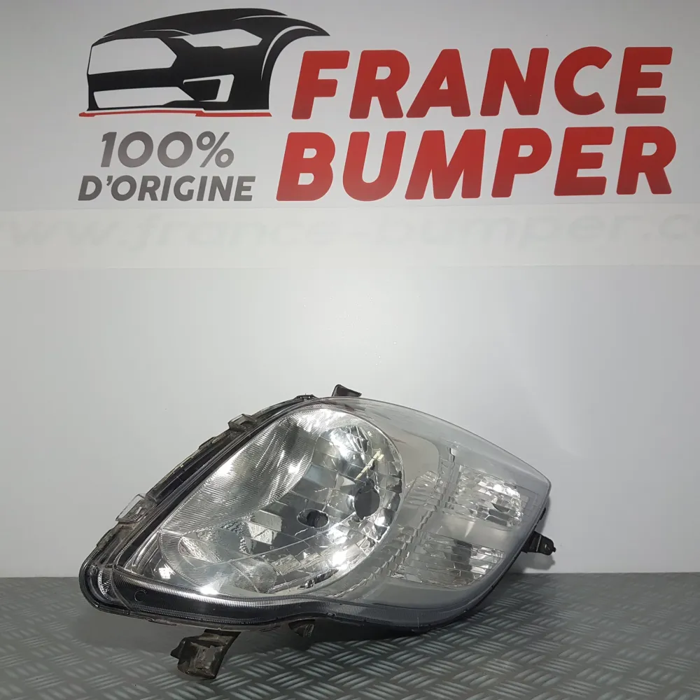 PHARE AVG TOYOTA YARIS II PH2
