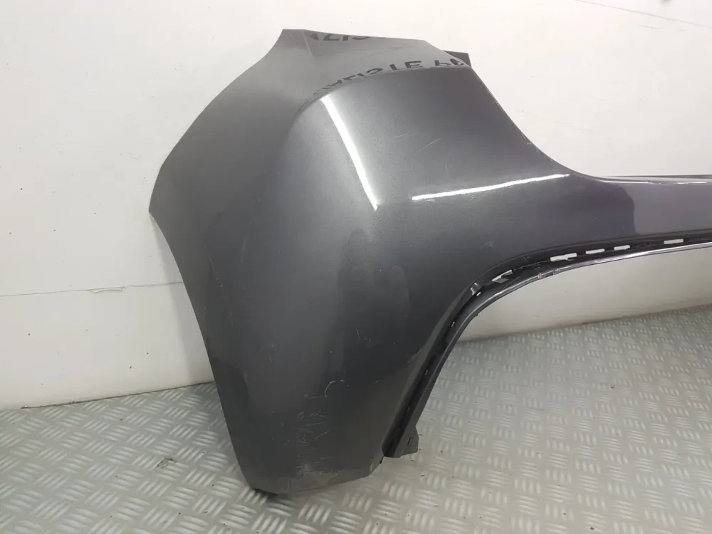 Zadní nárazník TOYOTA YARIS 4 / MAZDA 2 4