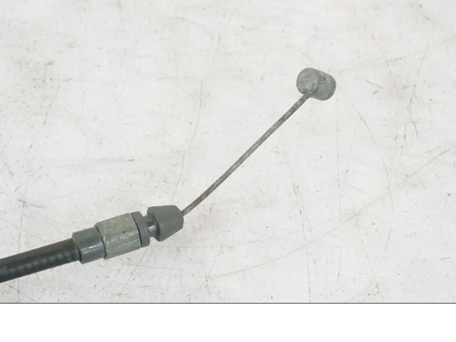 Mechanismus zámku sedla Triumph