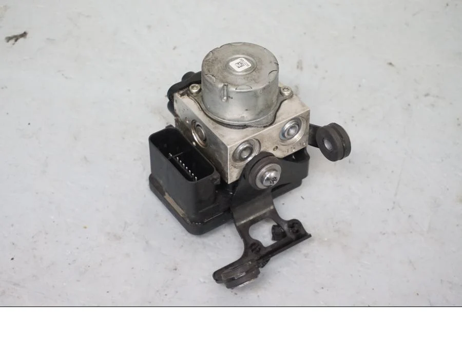 Modulátor ABS Triumph