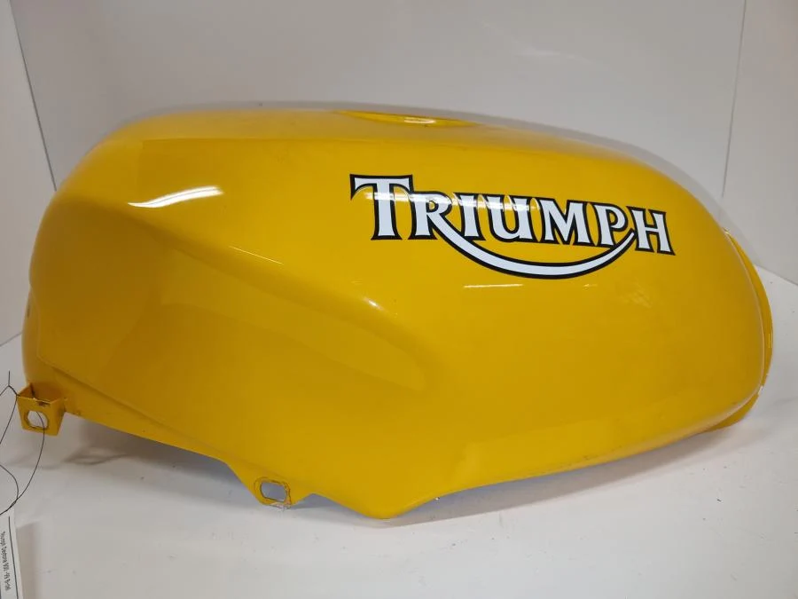 palivová nádrž Triumph
