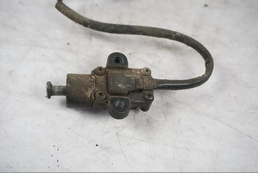 Spínač bočního stojanu Triumph
