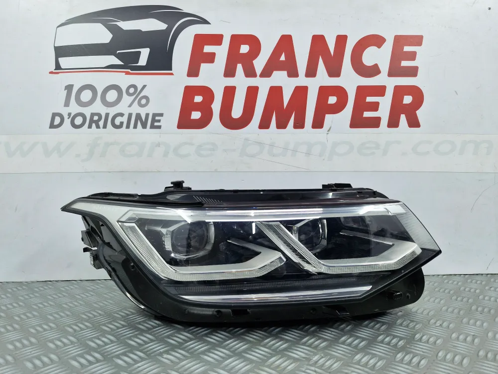 Pravé přední světlo Volkswagen Tiguan II fáze 2 plně LED originální z druhé ruky (od 09/2021 - 5NB941082G)