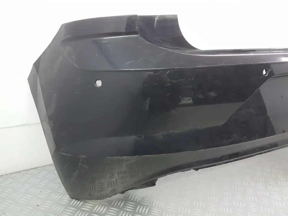 ZADNÍ NÁRAZNÍK VOLKSWAGEN POLO 6 PH1 ***
