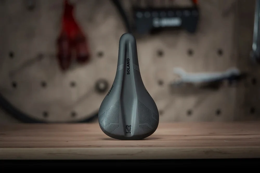 WTB SOLANO SL FUSION Wide 157mm Titanium Seat Rails Black
