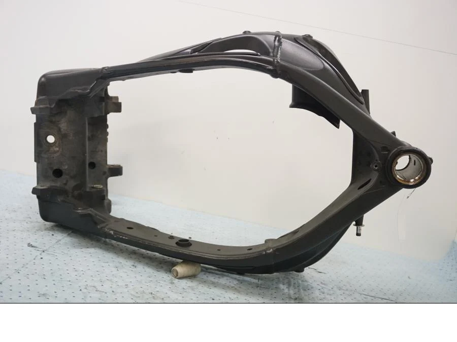 rám Yamaha