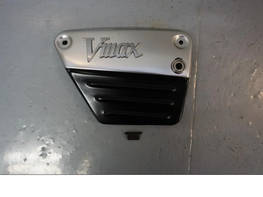 Boční panel Yamaha