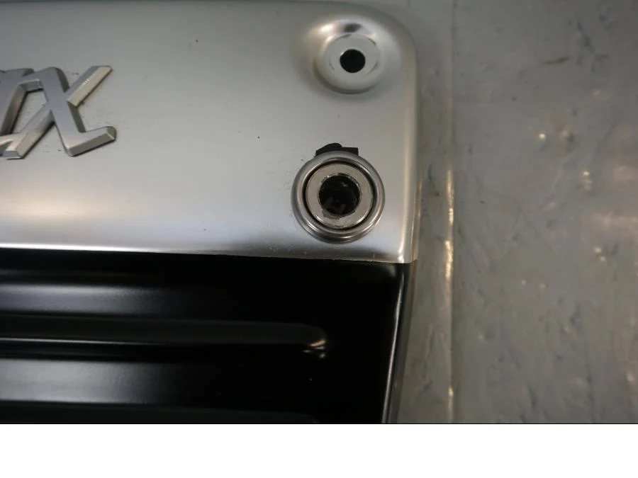 Boční panel Yamaha