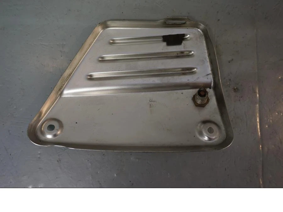 Boční panel Yamaha