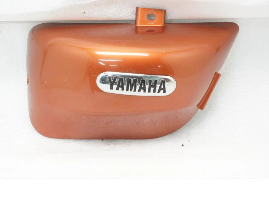 Boční panel Yamaha