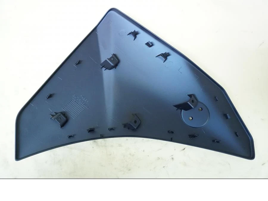 Boční panel Yamaha