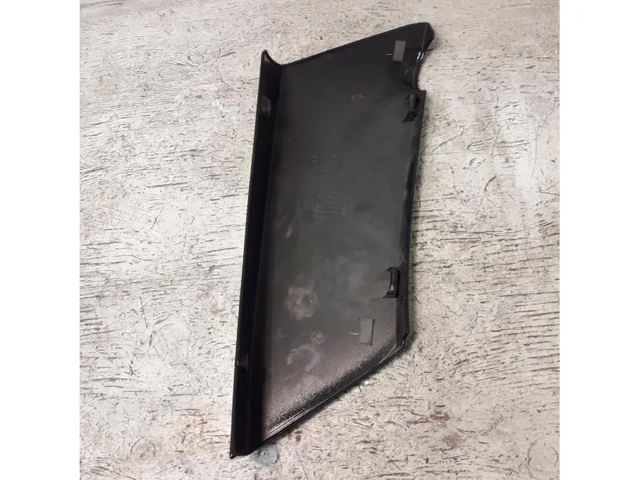 boční panel Yamaha