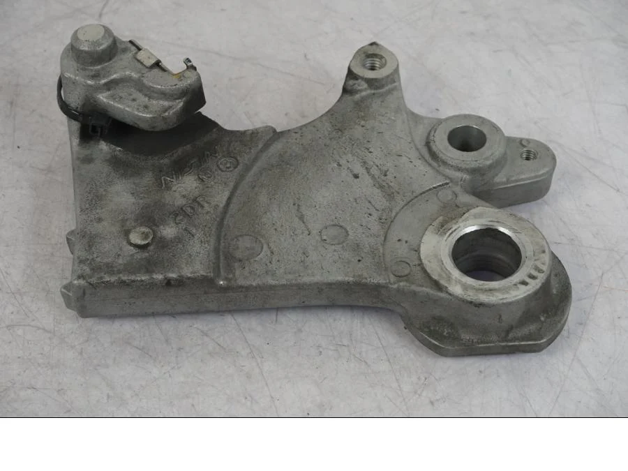 držák brzdového třmenu Yamaha