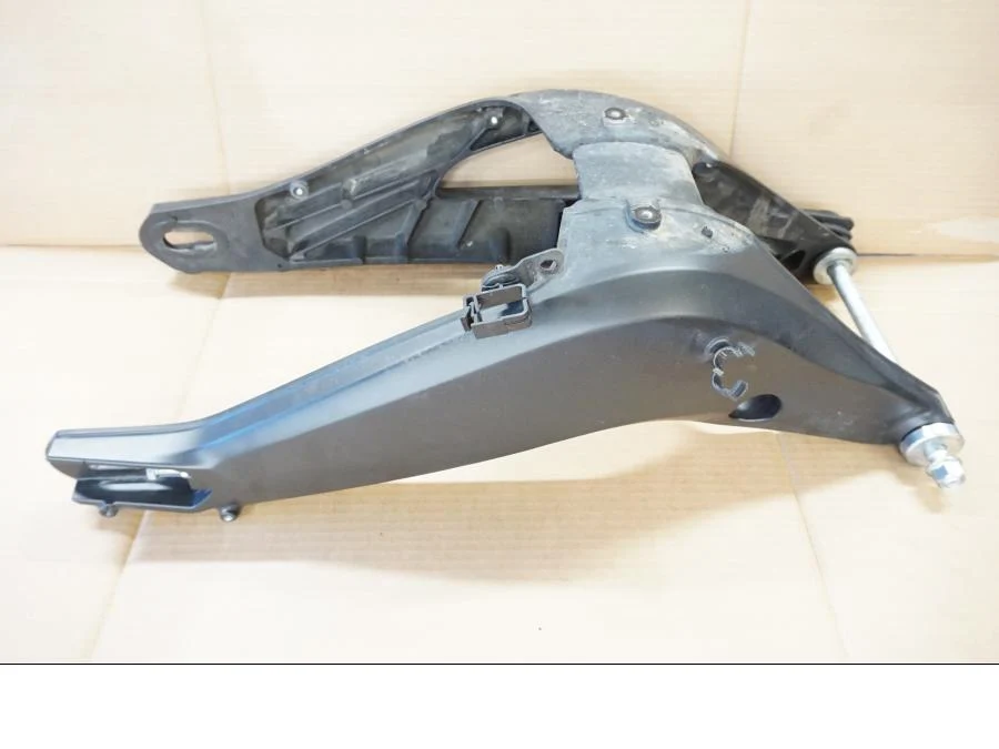 Kyvné rameno Yamaha