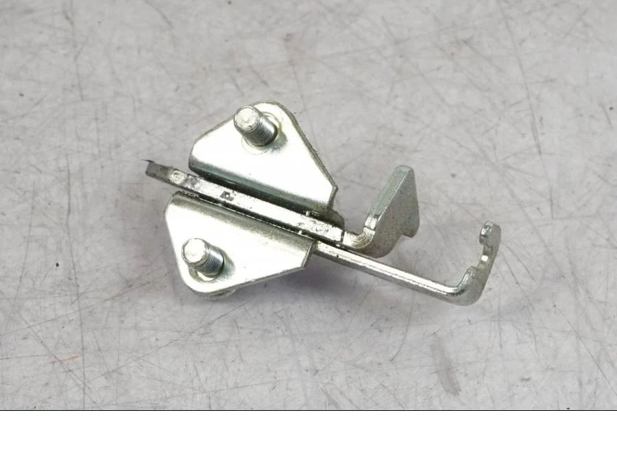 Mechanismus zámku sedla Yamaha