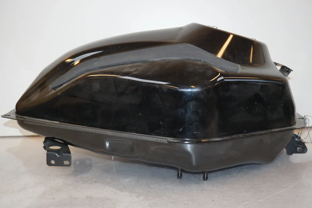 Palivová nádrž Yamaha
