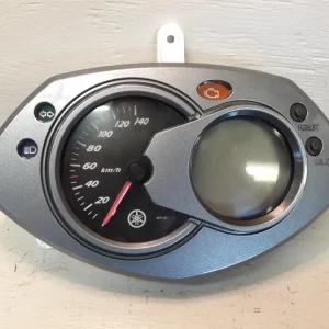 přístrojový panel Yamaha
