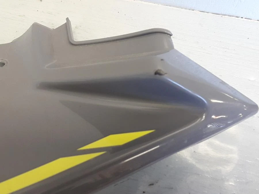 Zadní křídlo Yamaha