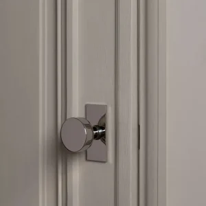 Onslow Short Plate Sprung Door Knob - Polished Nickel Schlage