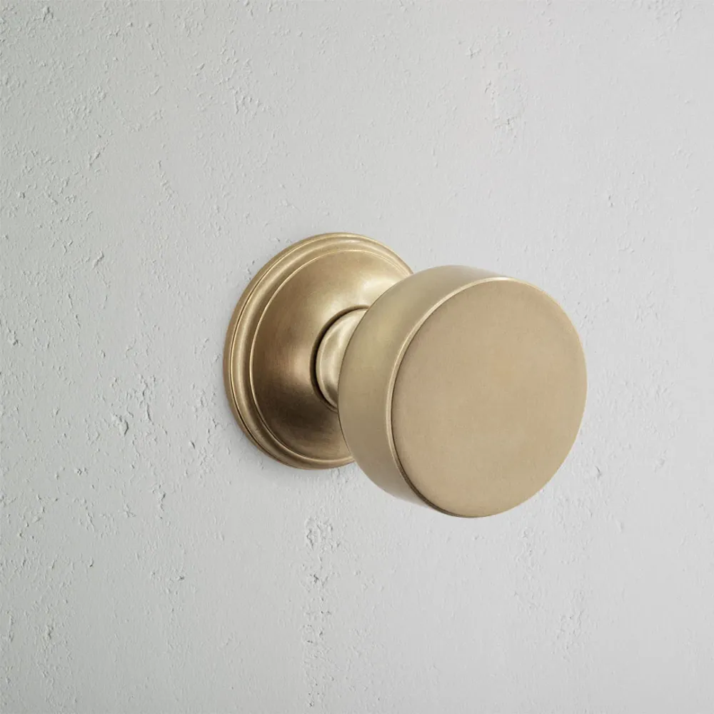 Onslow Fixed Door Knob (Scandinavian) - Antique Zlatý kov 2 Keys
