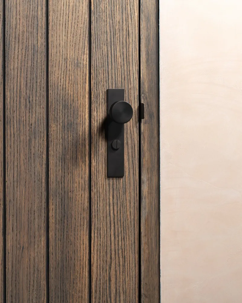 Onslow Long Plate Sprung Door Knob & Thumbturn - Copper-brown
