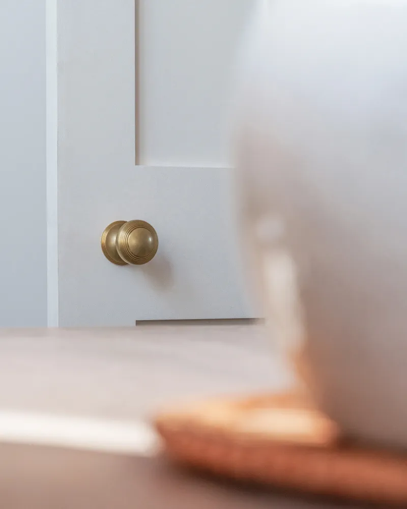 Závora Poplar Sprung Door Knob - Antique Zlatý kov