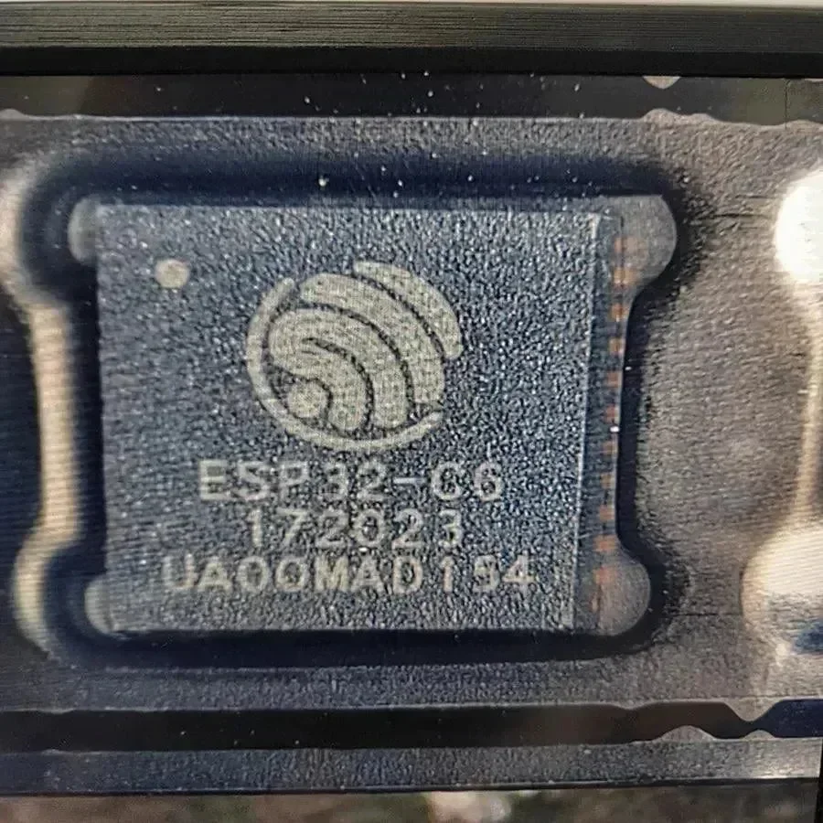 ESP32-C6 - integrované obvody Espressif
