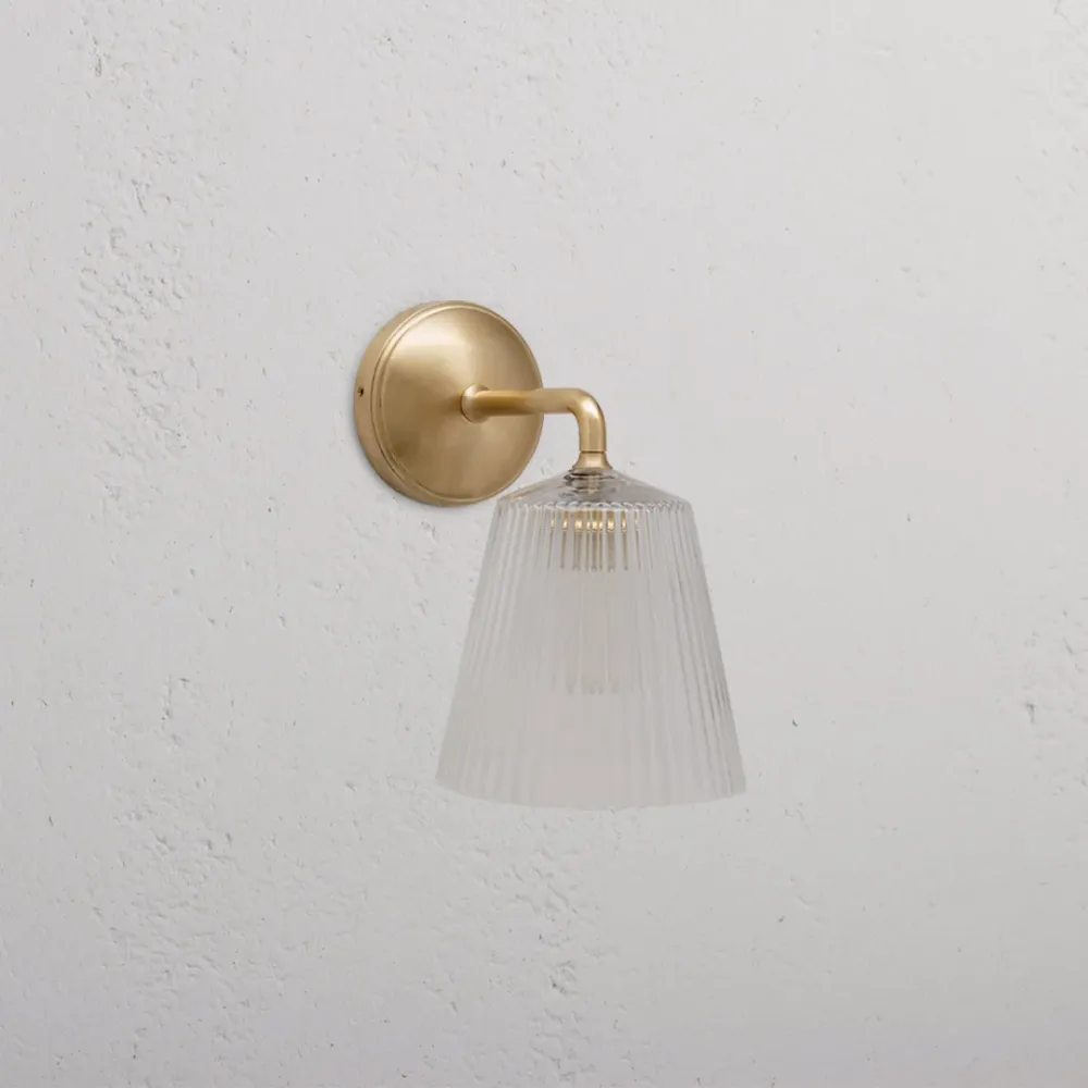 Richmond Medium Wall Light Fluted Glass - Antique Zlatý kov