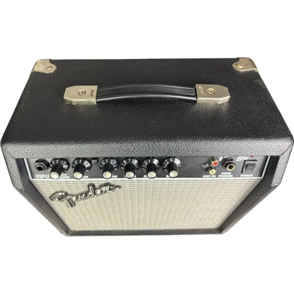 Fender Frontman 15G tranzistorový zesilovač