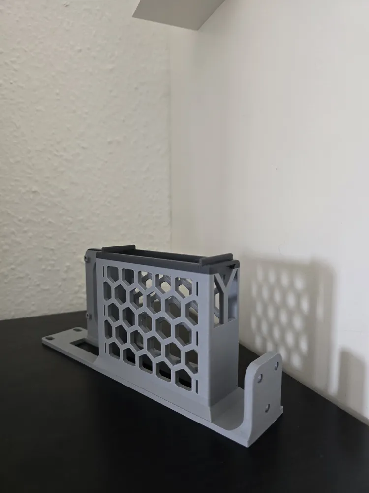 19" räkkiasennus TP-Linkille ja Raspberry Pi:lle Hvid