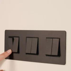 Kew Triple 6x Rocker Switch - Kovově hnědý | Black