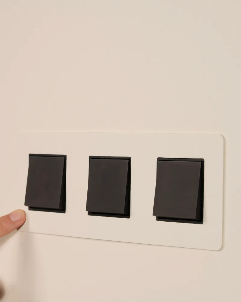 Kew Triple 3x Rocker Switch - Paintable Copper-brown | Black