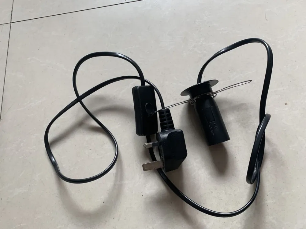 Kabel k solné lampě, UK
