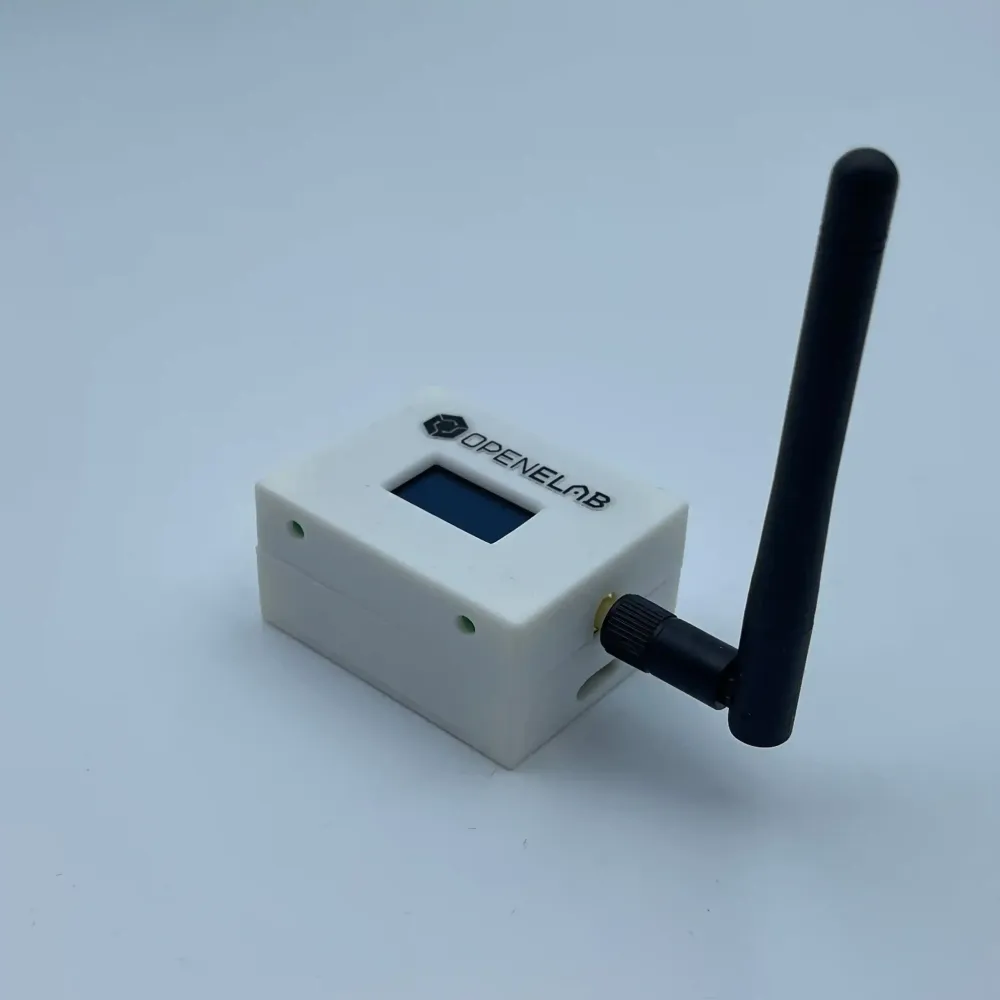 Duální režim NRF/CMT DTU pro Hoymiles HM 300-1500, HMS 300-2000 HMT 1800-2250 s displejem