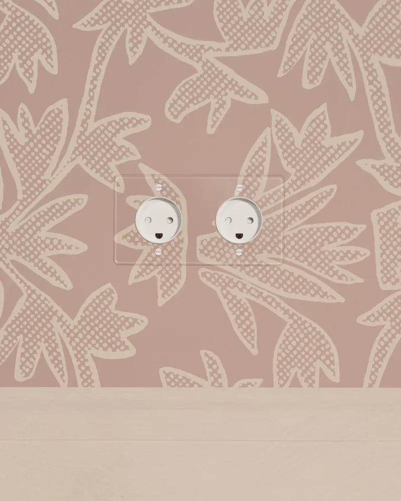 Kew Dual 2x Danish Type K Socket - Clear | White