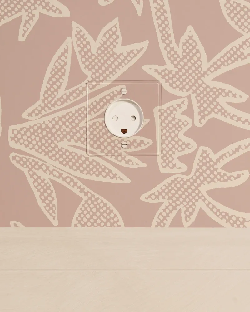 Kew Single Danish Type K Socket - Křišťálový | White