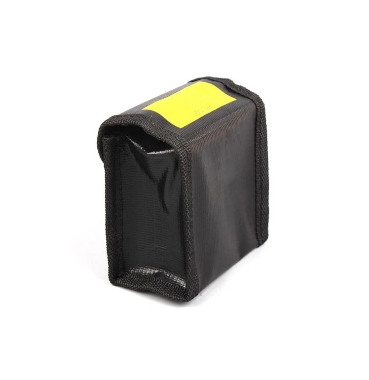 Lipo Bag Ohnivzdorná taška Ideální pro nabíjení Ohnivzdorných Lipo baterií Rozměry 26 x 13 x 15 cm Barva Černá YUNIQUE GRE...