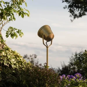 Cambridge Ground Floodlight – Antique Zlatý kov