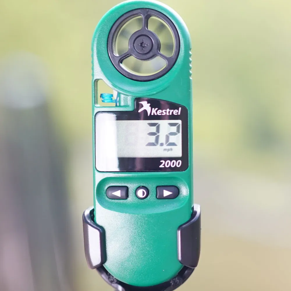 Kestrel 2000 kapesní měřič rychlosti větru