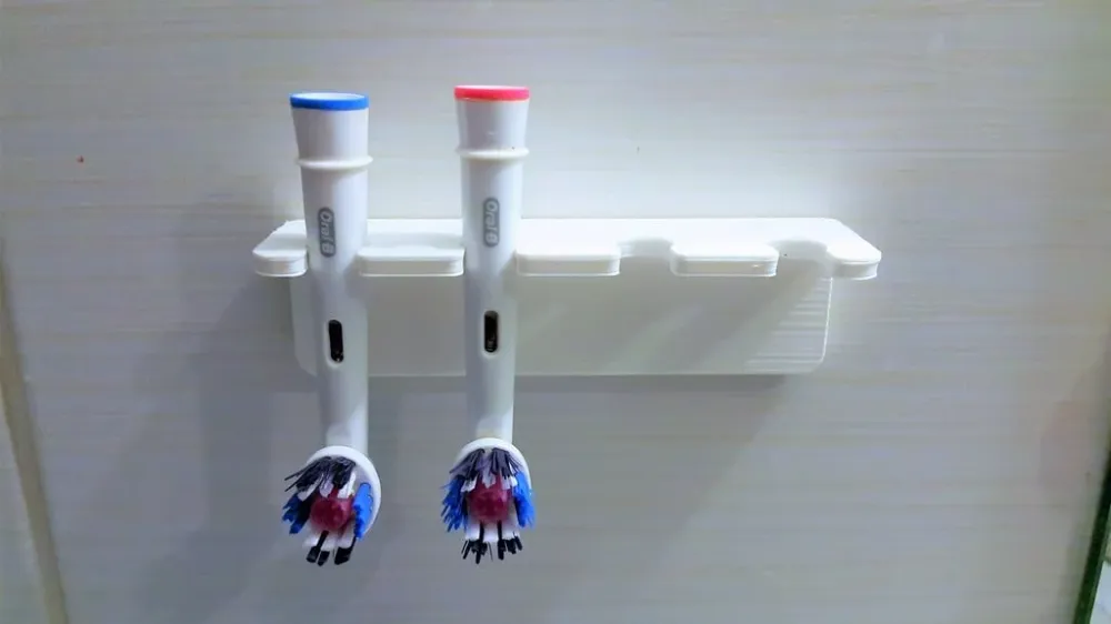 Porta spazzolini Oral B per 4 o 5 spazzolini 128GB Storage 4