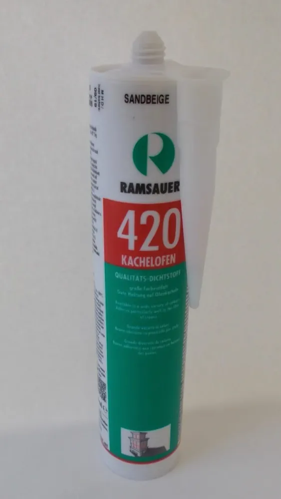 Pružný akrylátový tmel na spáry v barvě SAND BEIGE pro krby kachlová kamna v kartuši