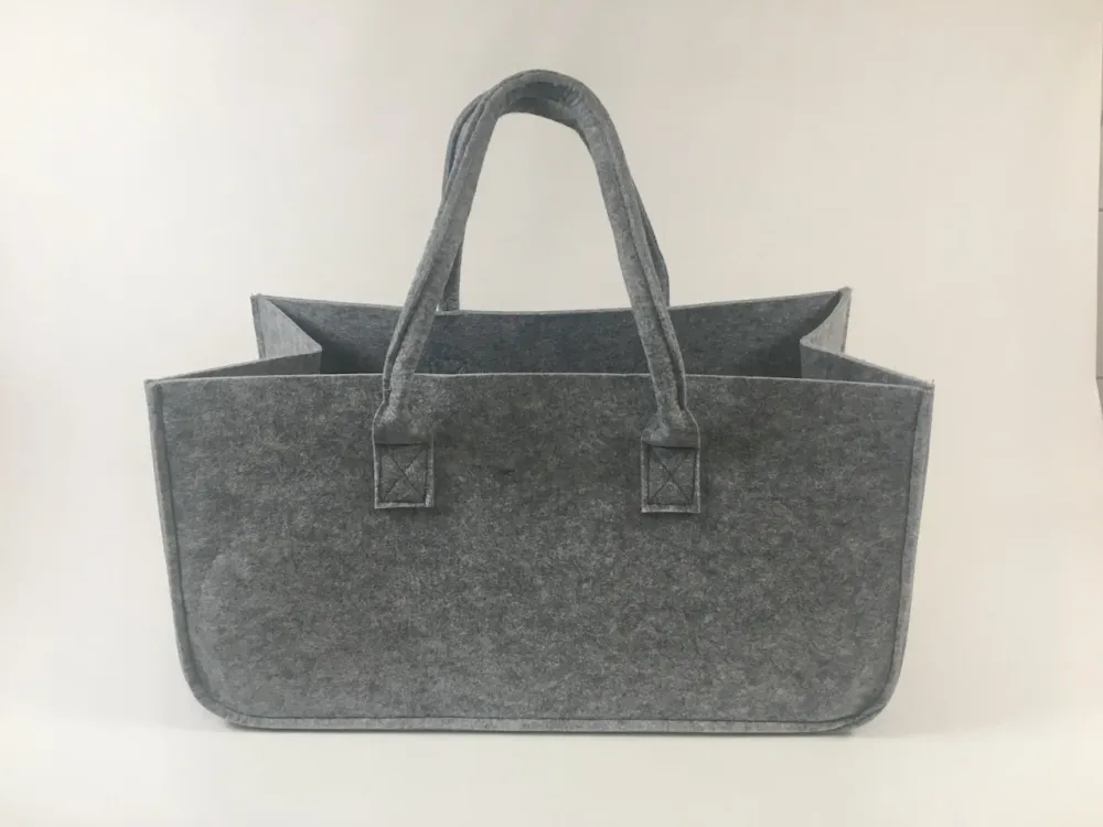 Pytel na palivové dřevo ze světle šedé plsti 50x25x26cm