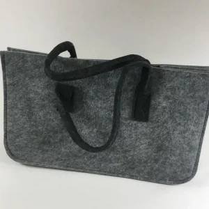 Pytel na palivové dříví ze světle šedé plsti s tmavě šedou rukojetí 48x28x25cm