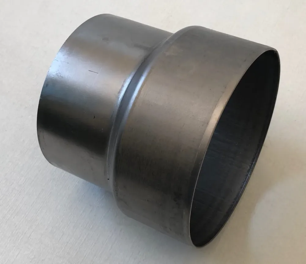 Redukce 145 - 130 mm přechodová redukce pro kamna lesklá ocel