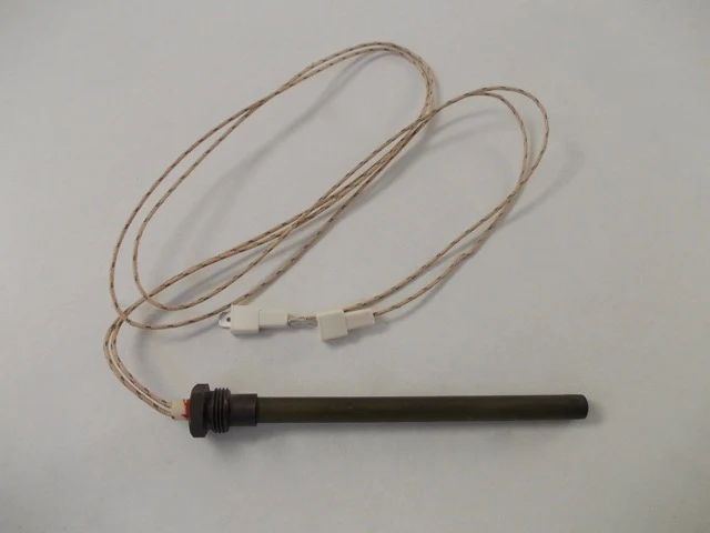 Svíčka 250W peletová kamna D=14,5cm/D=0,95cm MCZ