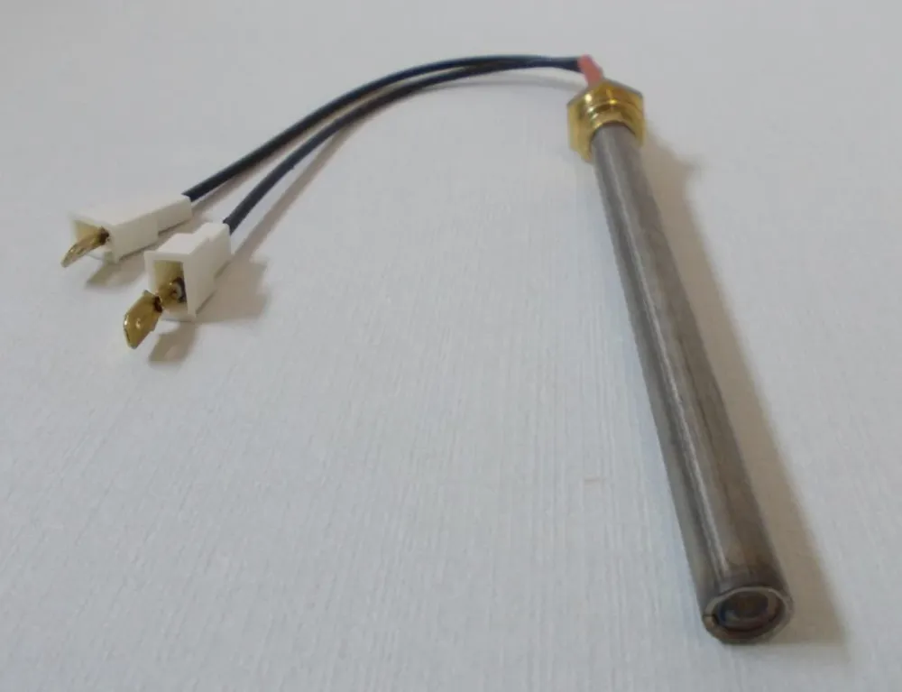Svíčka 300W peletová kamna D=14,2cm/D=1cm CADEL